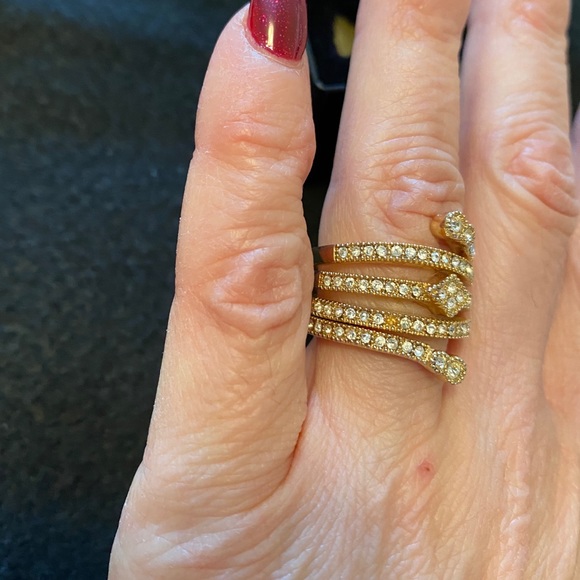 BCBG gold tone and crystal ring size 6 - Picture 2 of 4